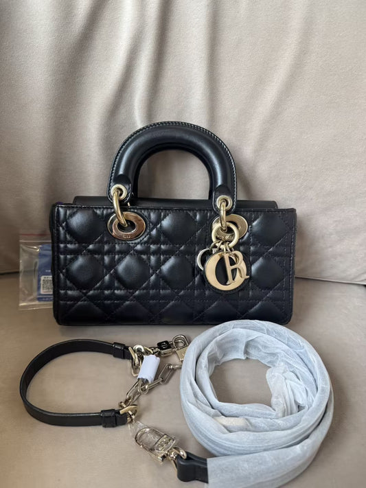Pre-Owned Dior Lady Dior Black Cannage Lambskin Crossbody Bag