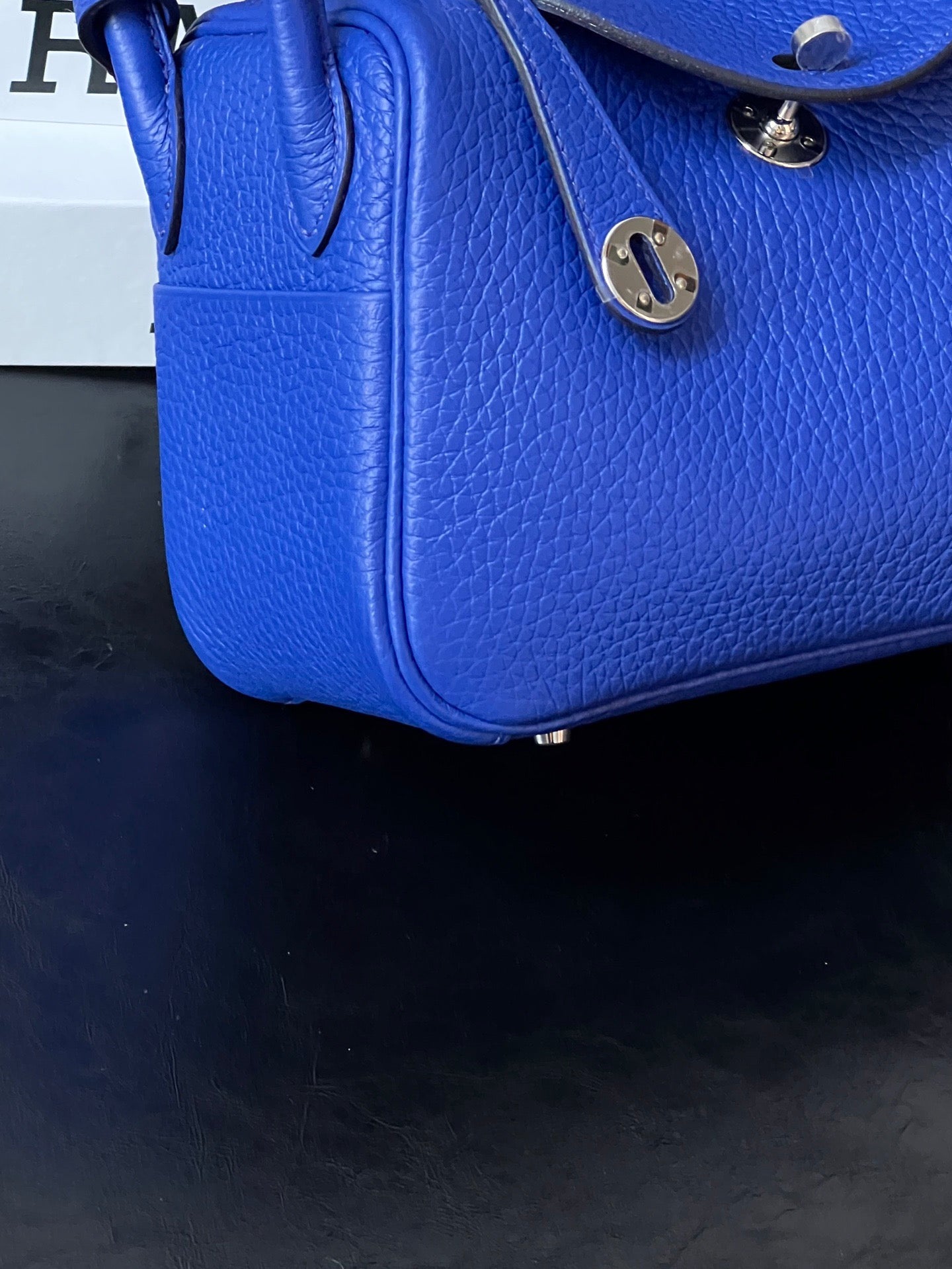 Pre-owned Hermes Lindy mini Blue