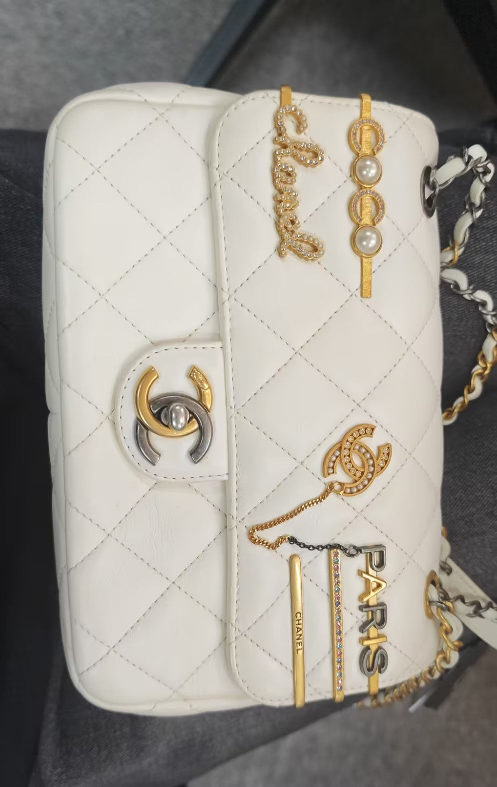 Pre-owned Chanel white Cf Shoulder Bag 92659813