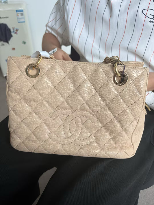 pre-loved chanel beige tote 47059271